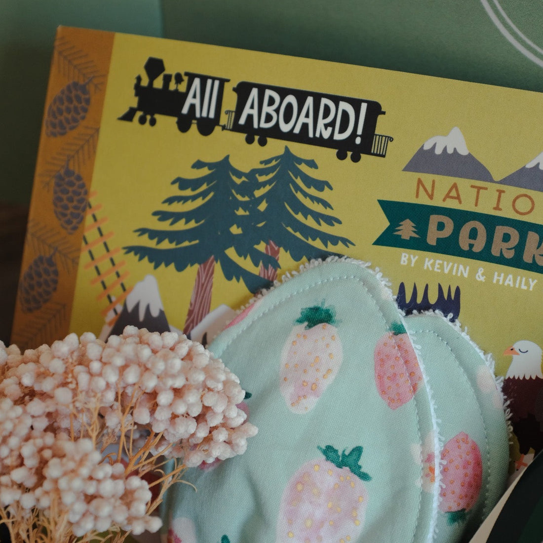 Hearth & Sage Welcome Little One Gift Box